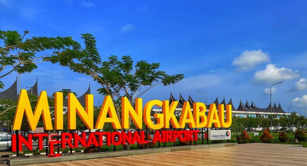 Bandara Internasional Minangkabau (BIM)
