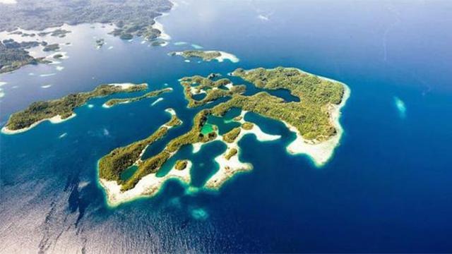 Wisata Kawasan Mandeh: Raja Ampat-nya Sumatera Barat yang Wajib Kamu Jelajahi